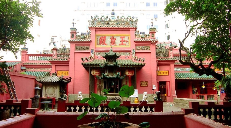 Jade Emperor Pagoda